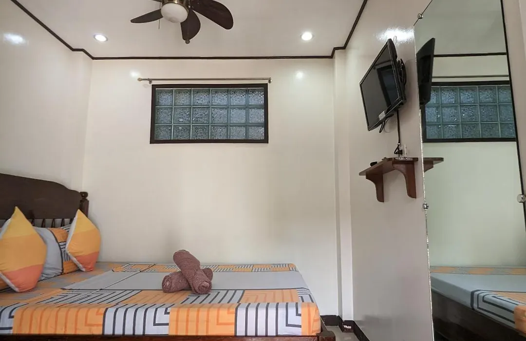 Devayn'S Inn-1